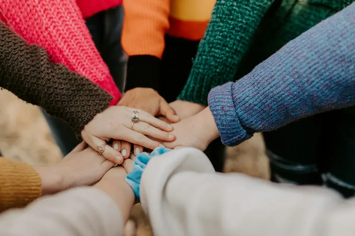 Gemeinschaft trotz Krise: Wie Menschen wieder zusammenfinden